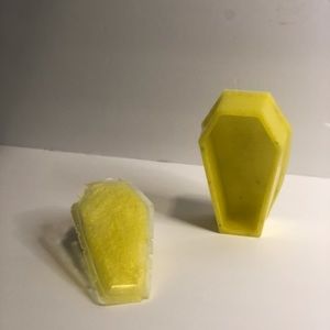 Yellow Mellow Coffin